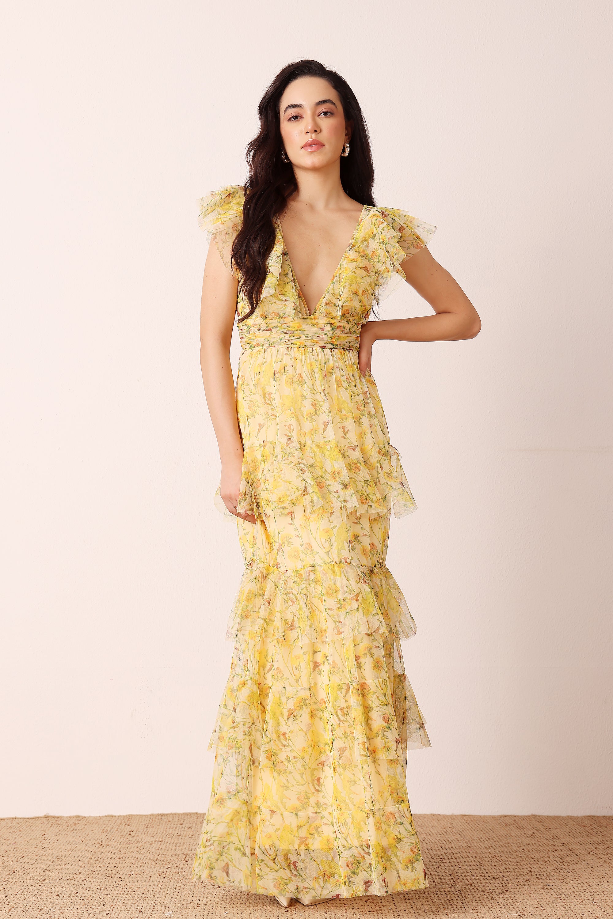 green emerald velvet dress Amazon.com: Women's Dresses Floral Pattern Sweetheart Neck Puff Sleeve Mesh  Overlay Dress Dress for Women (Color : Yellow, Size : Medium) : Clothing,  Shoes & Jewelry main image 0