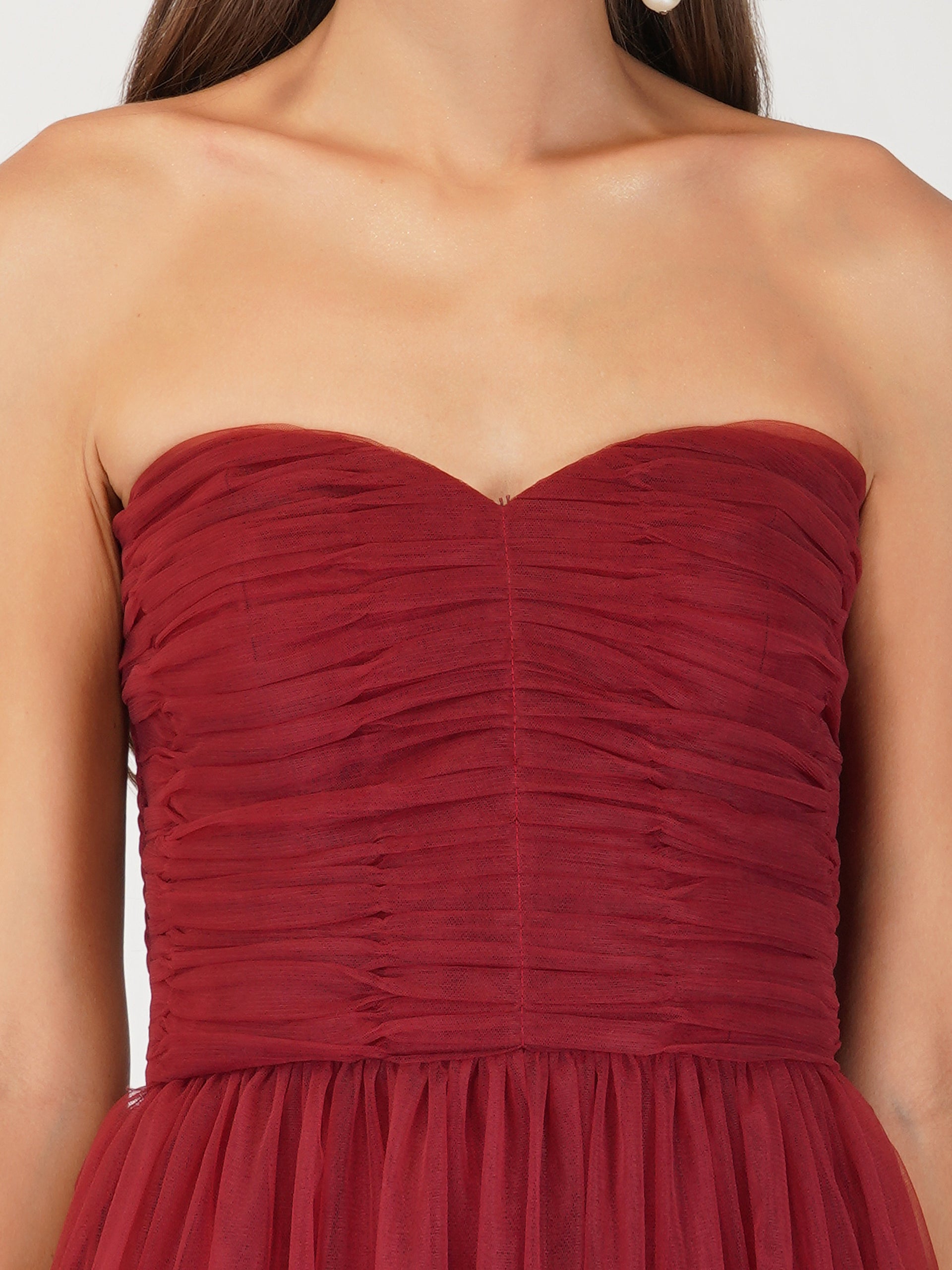 Litzy Tulle Midi in Burgundy