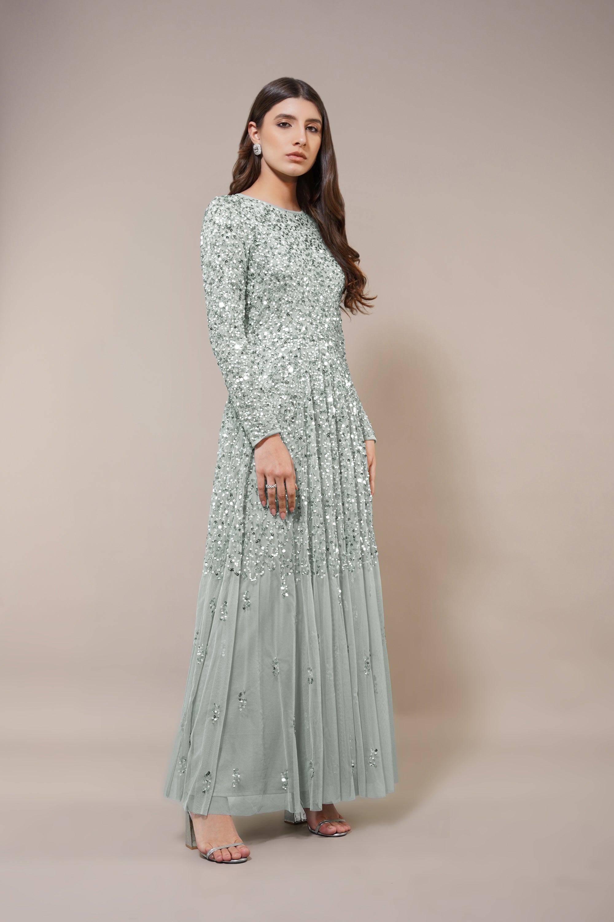 Sage Green Embellished Maxi Sila Long Sleeve Embellished Maxi Dress In Sage Green UK12 Sage Green Sage Green Embellished Maxi Sila Long Sleeve Embellished Maxi Dress In Sage Green UK12 Sage Green