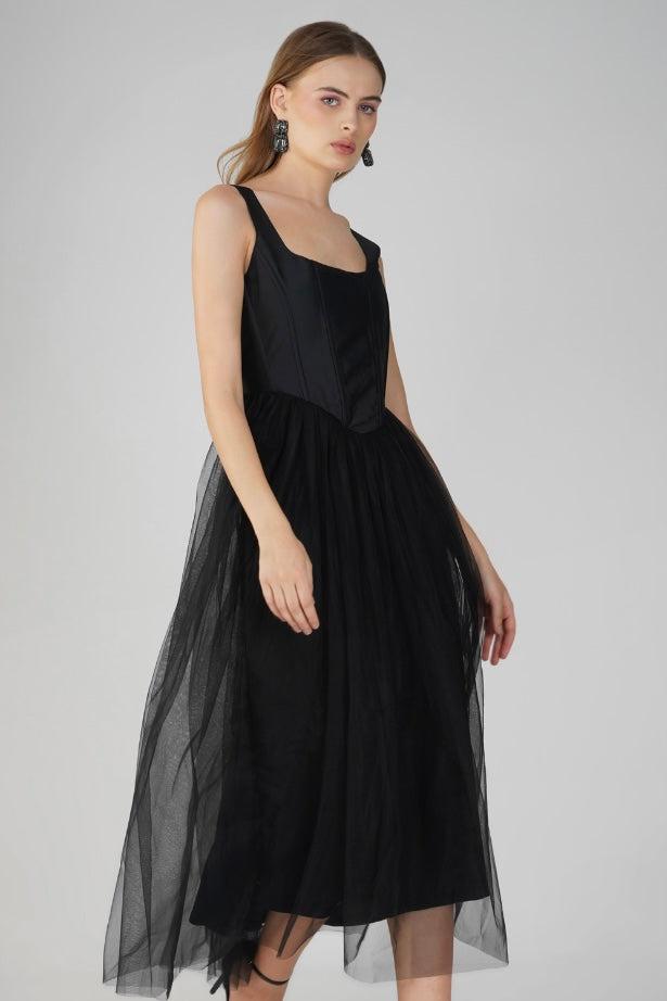 Gaela Tulle Midi Dress in Black