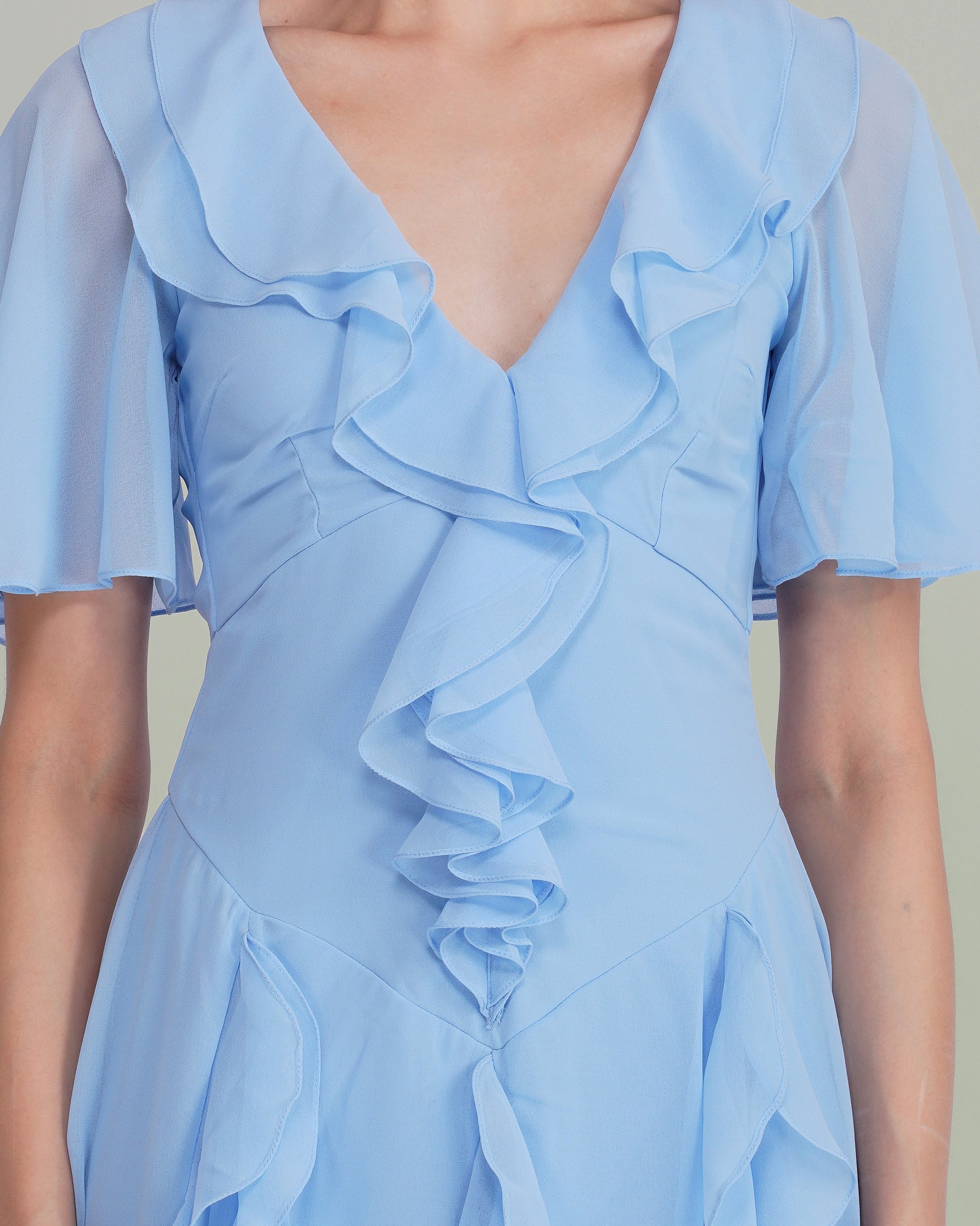 Hertia Maxi Dress in Light Blue