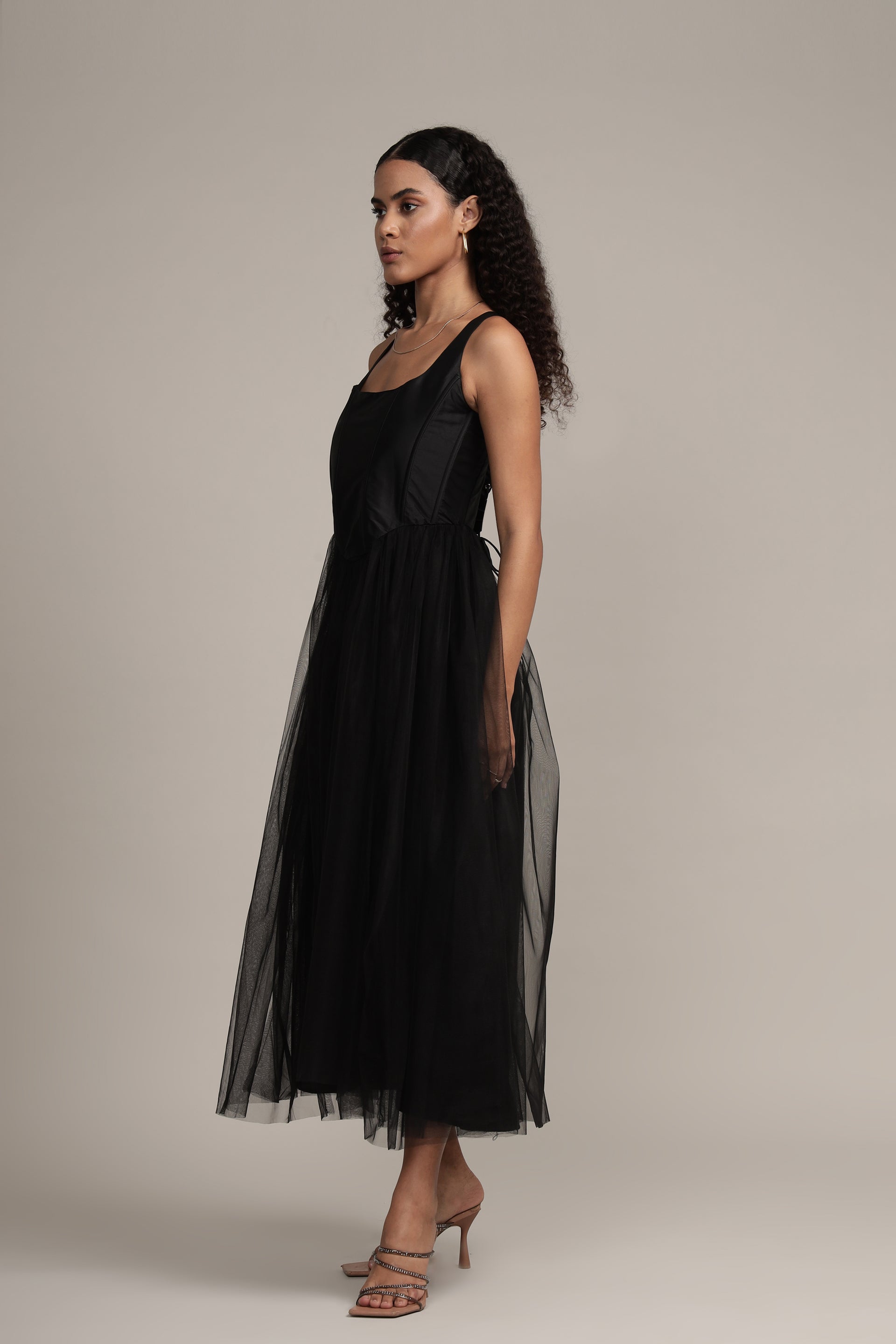 Gaela Tulle Midi Dress in Black