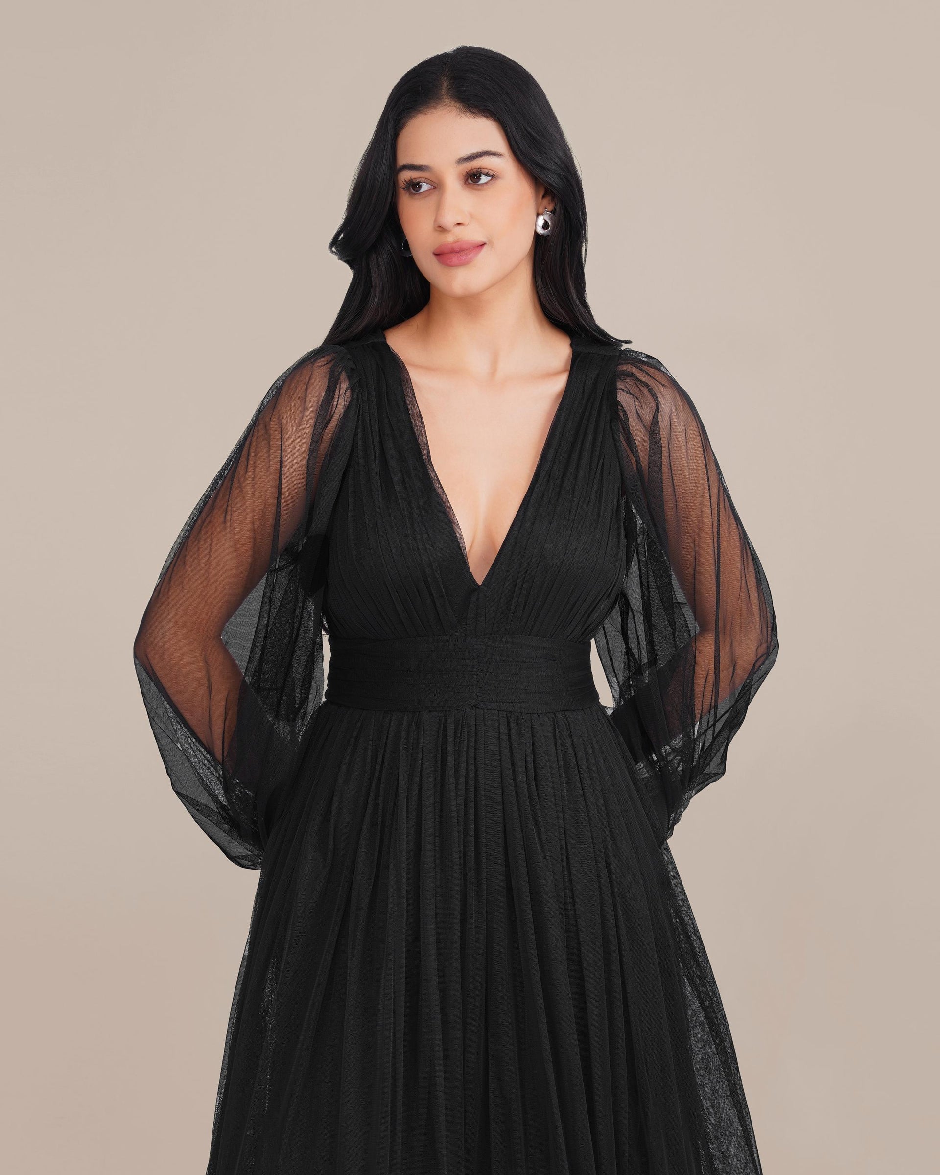 Smocked Long Sleeve Demi Madison Maxi Dress in Black