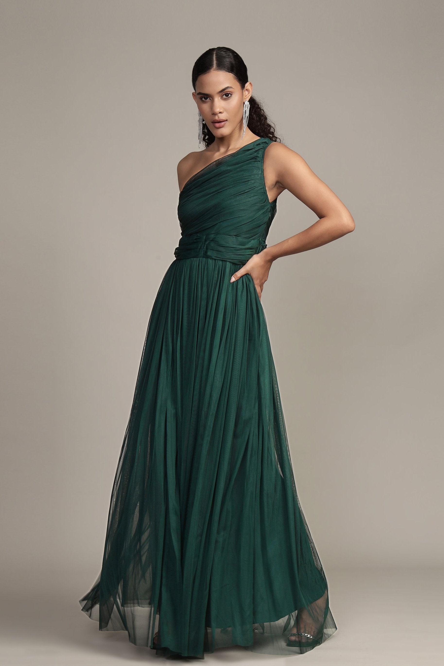 One-shoulder tulle maxi dress emerald green a-line