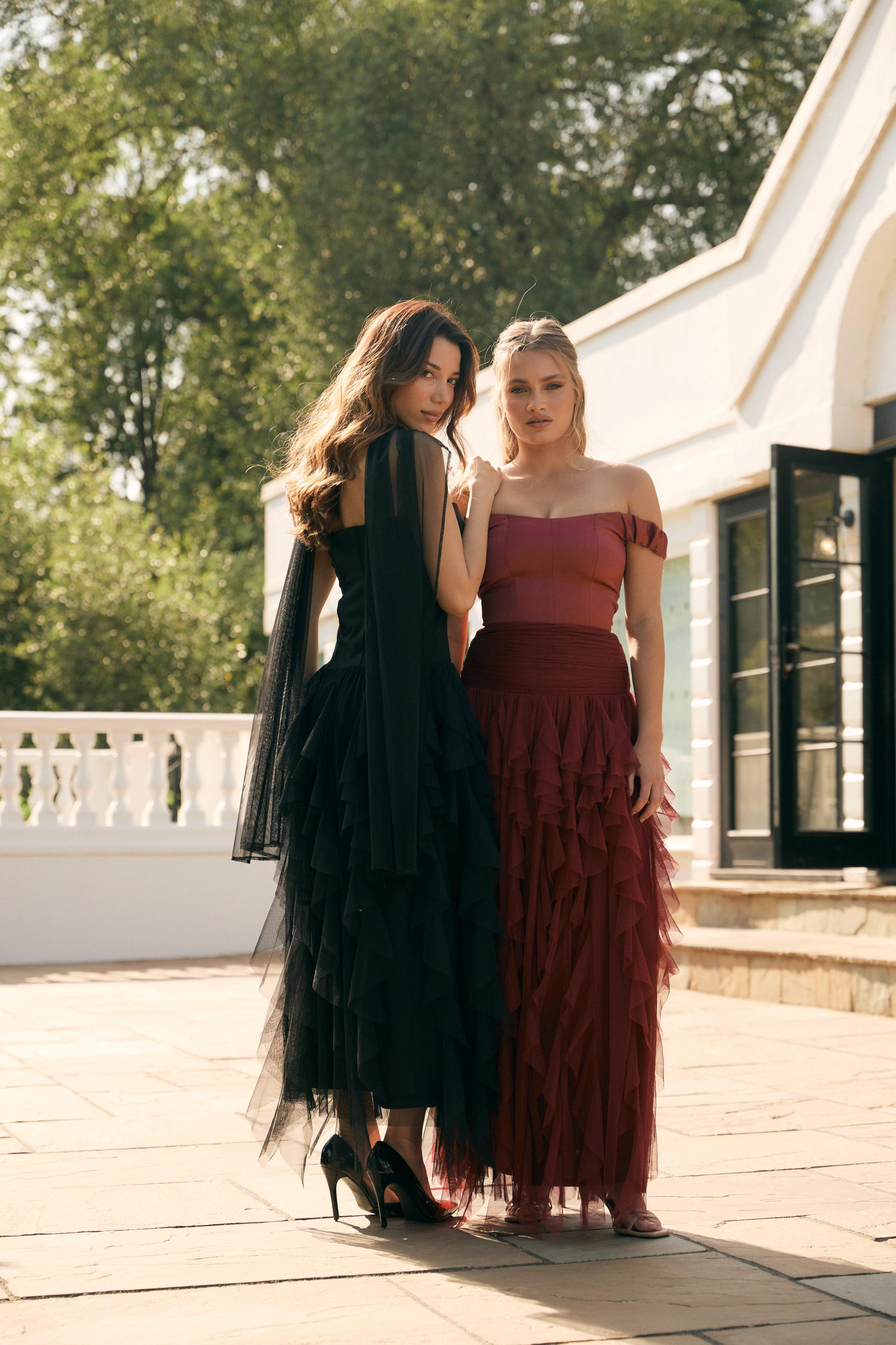 Twilight Strapless Maxi Dress With Scarf In Black INN27246BLK