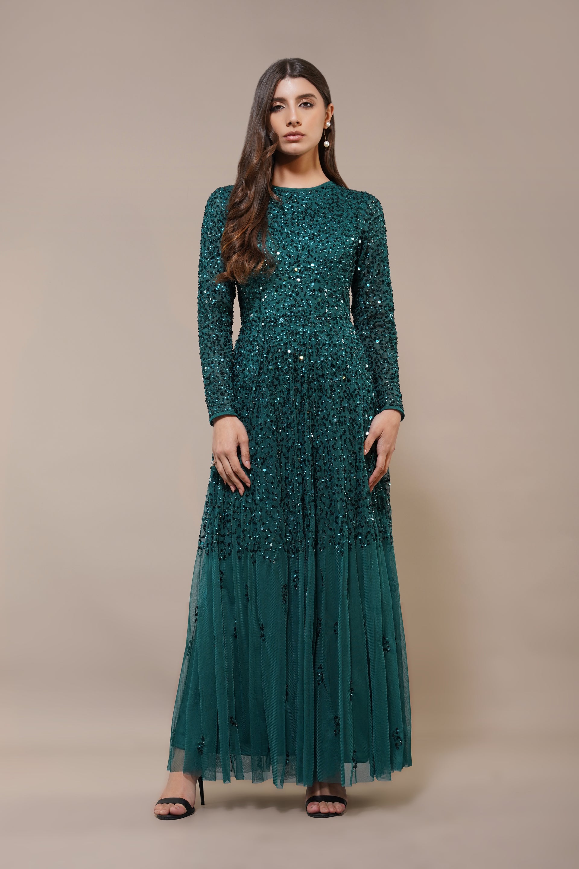 Sila Long Sleeve Embellished Maxi Dress in Emerald Green UK14 / Emerald Green