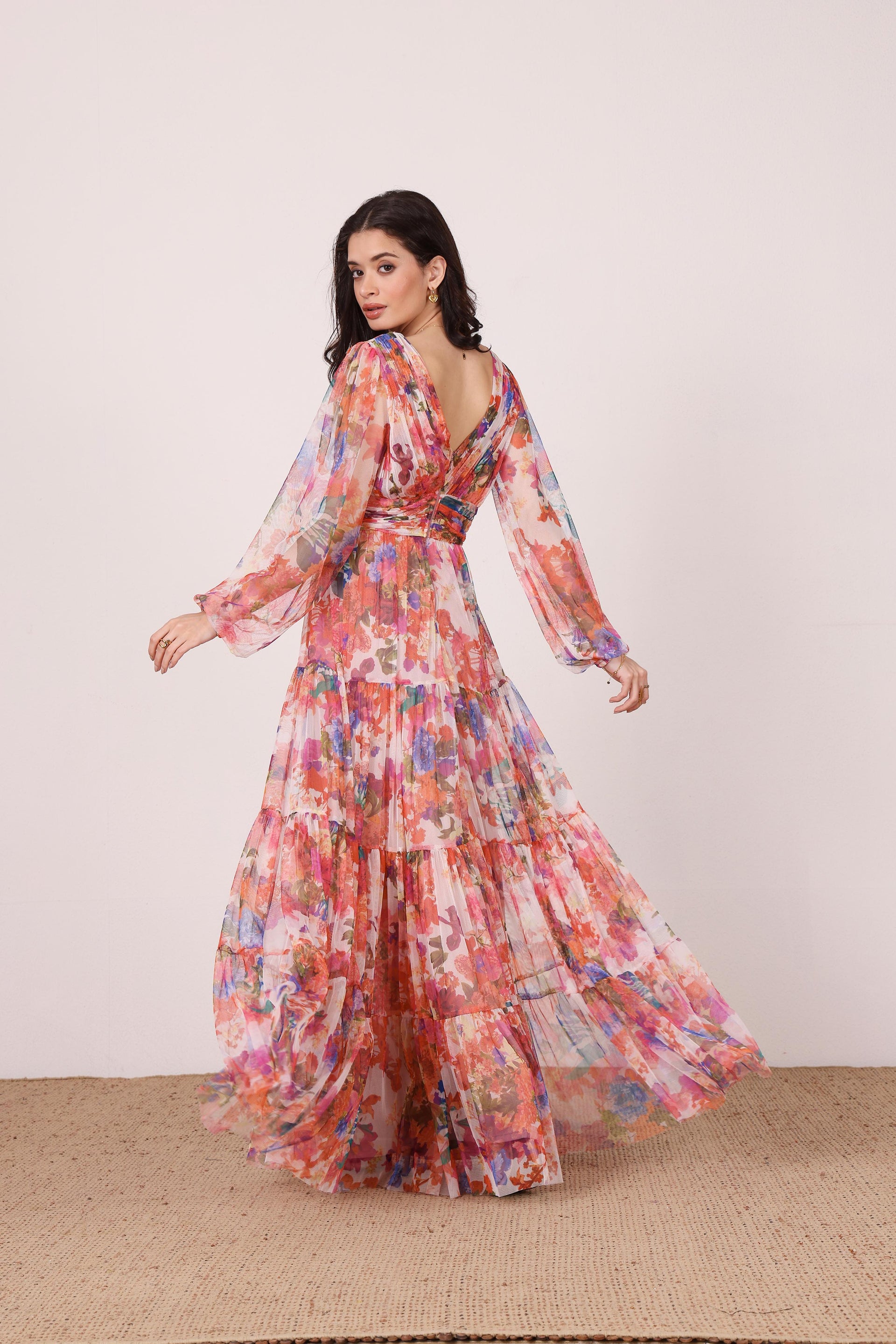 Munez Long Sleeve Maxi Dress in Mixed Floral