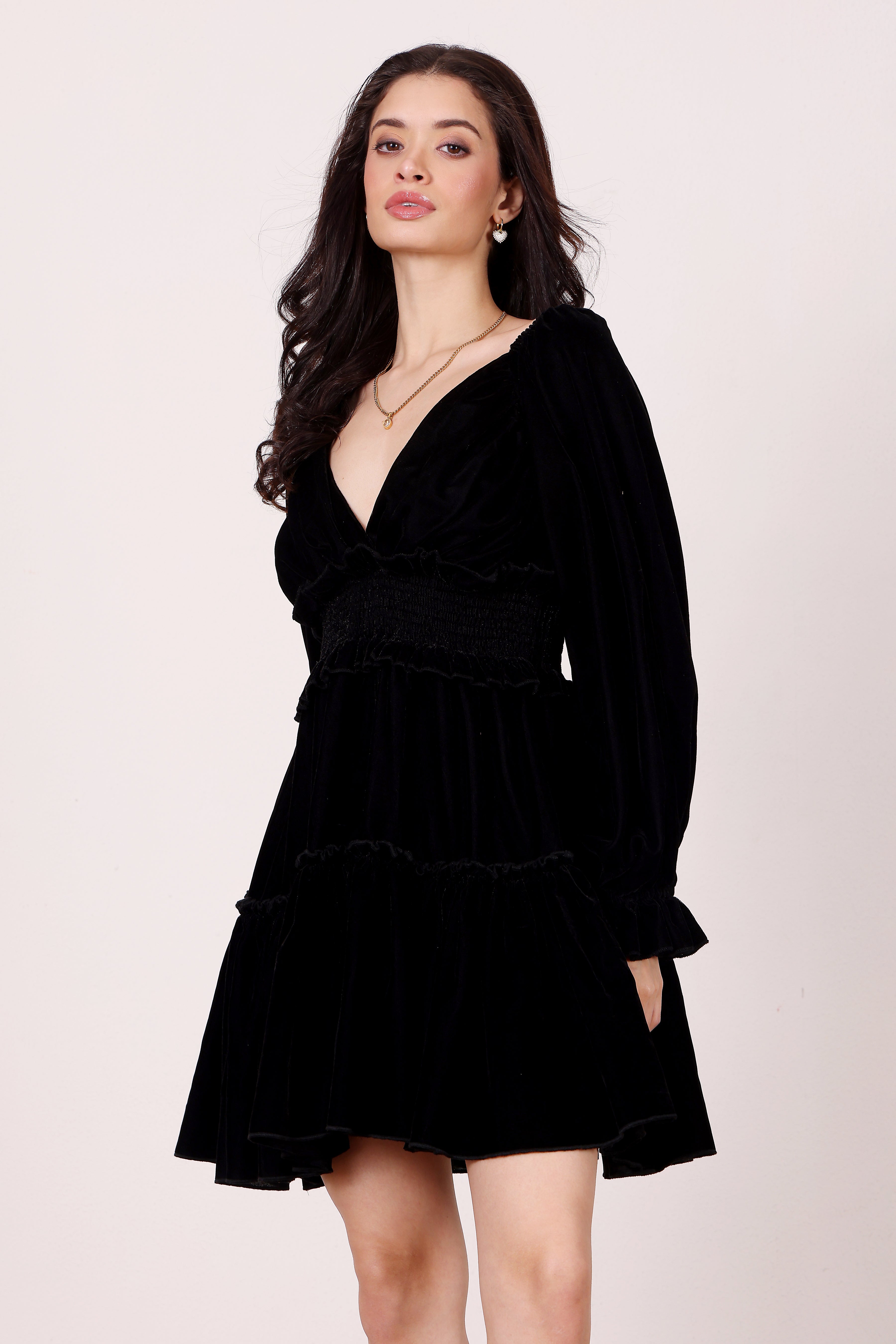 Montana Velvet Mini Dress in Black – Lace & Beads