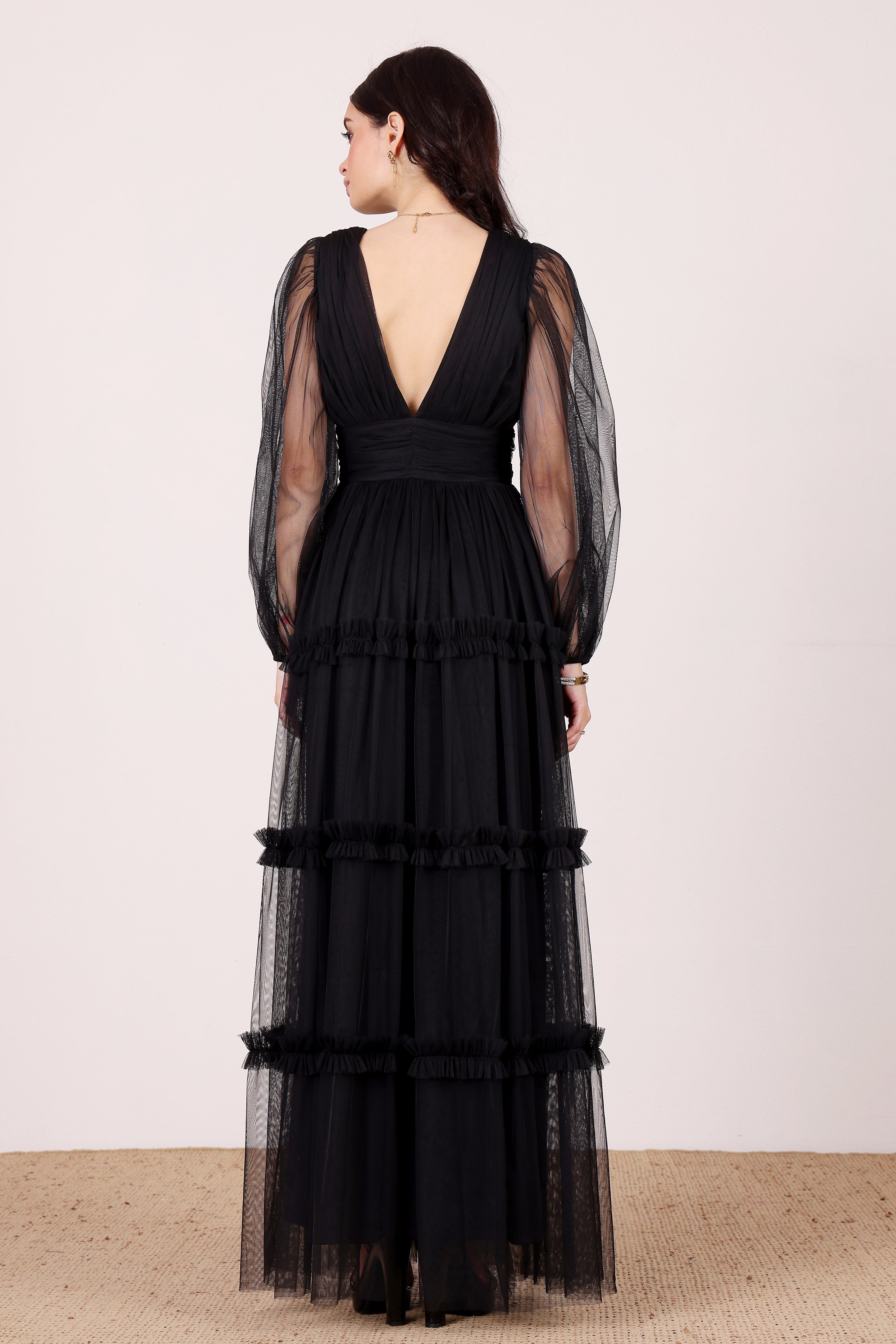 Lydia Maxi Dress in Black – Lace & Beads