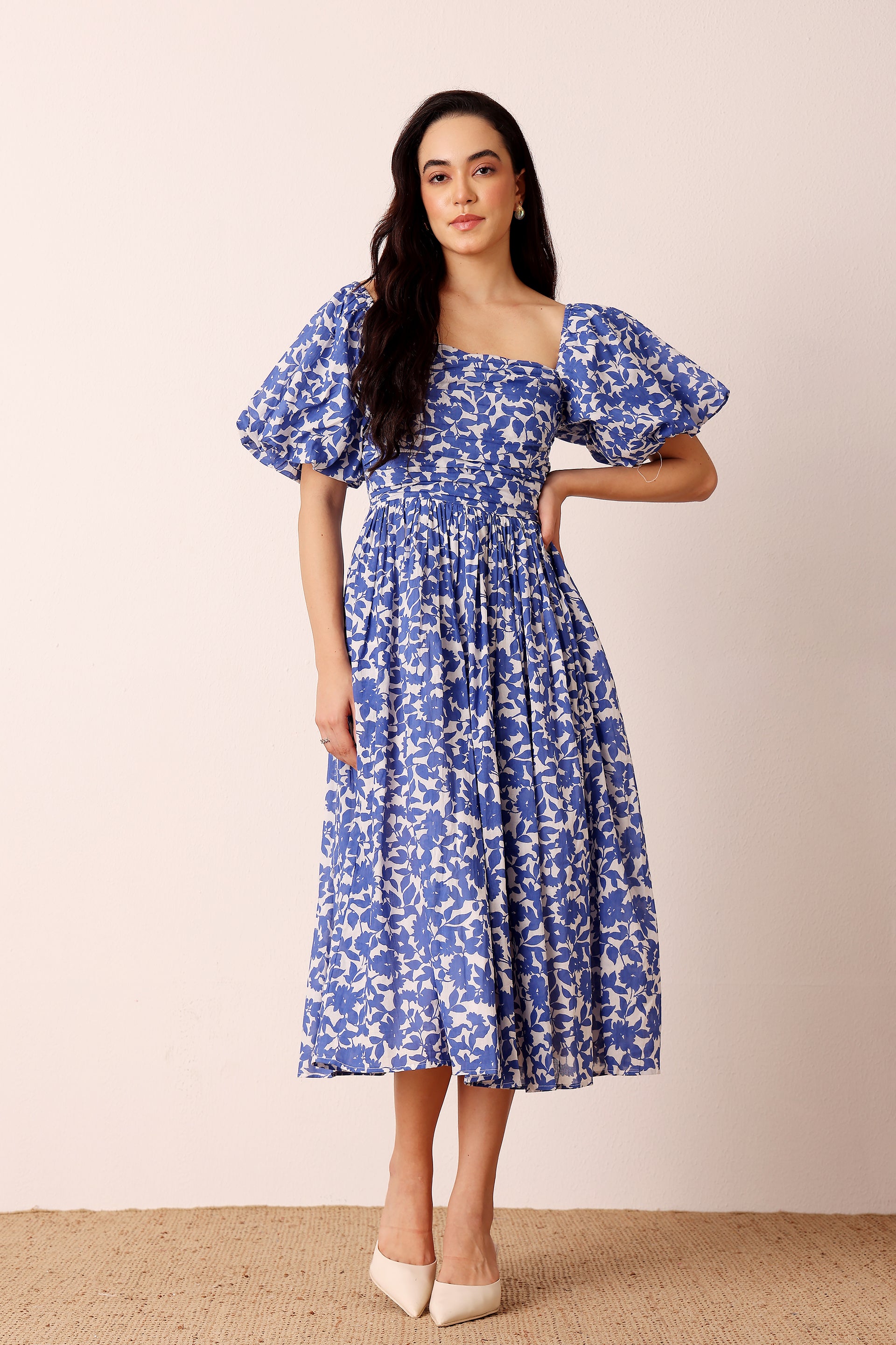 Puff sleeve cotton midi sundress blue white leaf print 