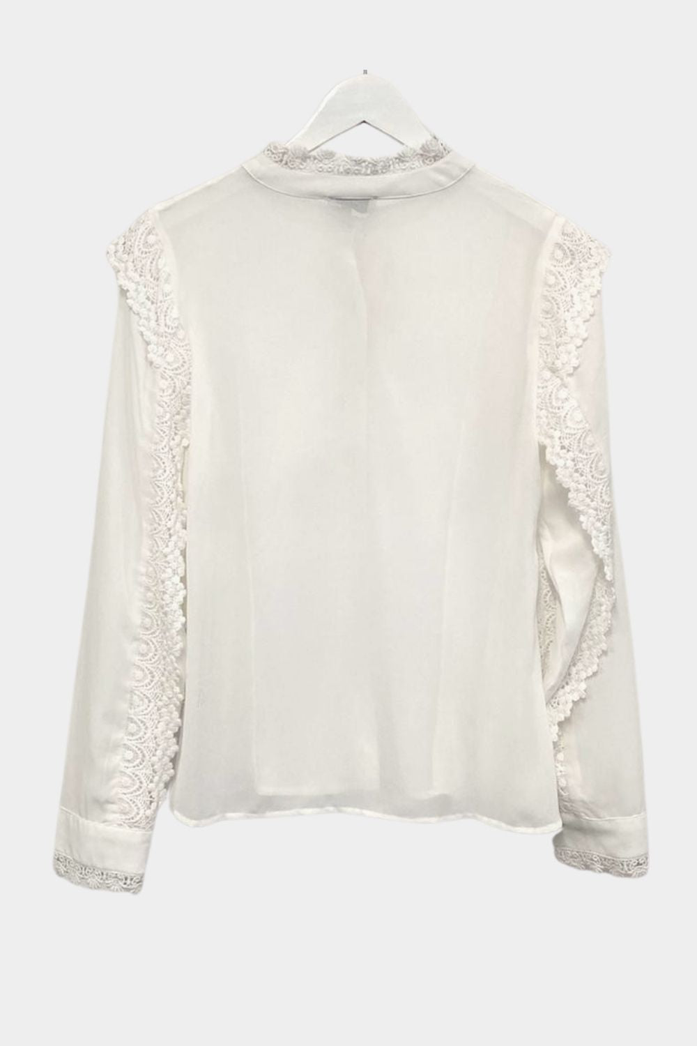 Raquesh Pretty White Blouse