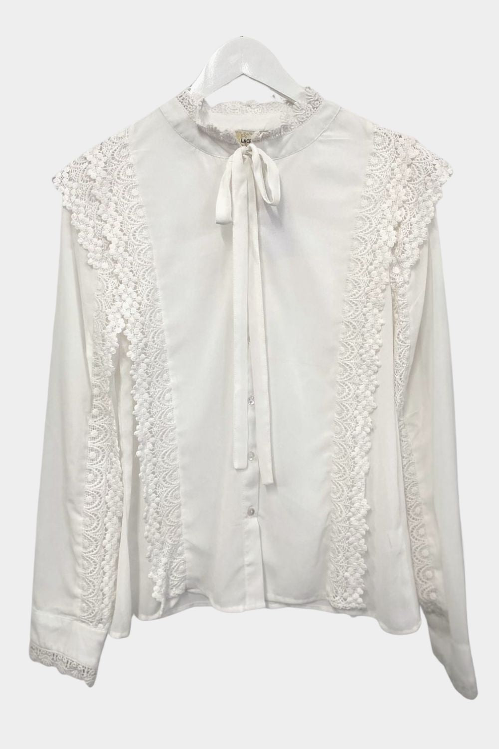 Raquesh Pretty White Blouse